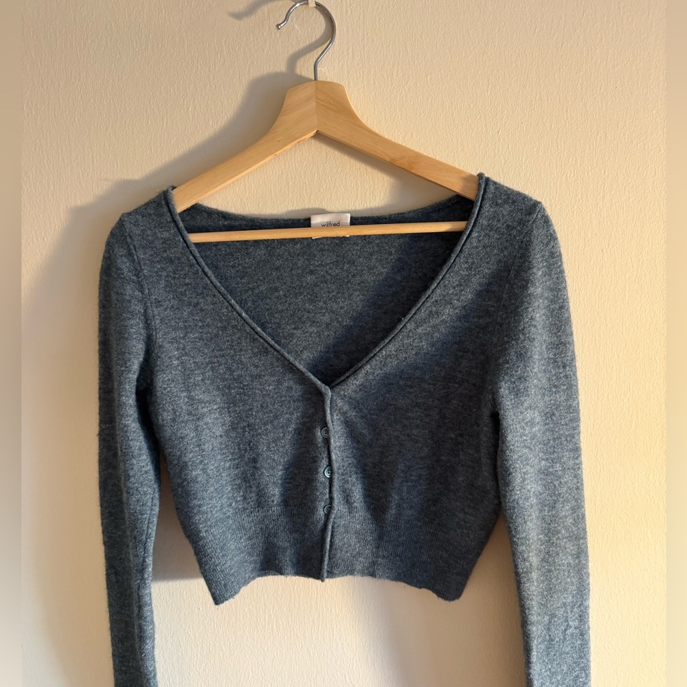 Aritzia Wilfred Cropped Cardigan💙